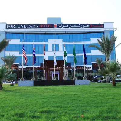 Fortune Park Hotel Hotels near Danube Metro Station