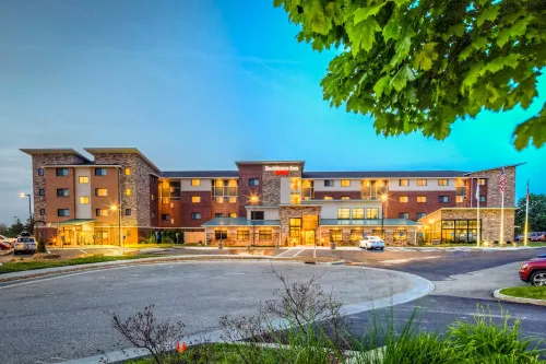 Residence Inn Akron South/Green Hotels in Green