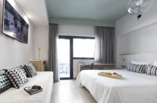 Be My Guest Athens Hotels near Thisseio