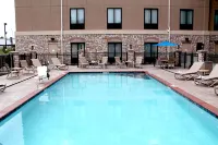Holiday Inn Express & Suites Paducah West