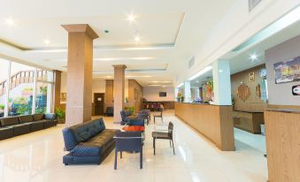 SinKiat Buri Hotel