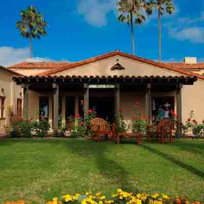 La Jolla Beach and Tennis Club Hotel Exterior