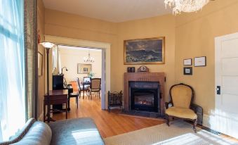 Ellerslie Bed and Breakfast