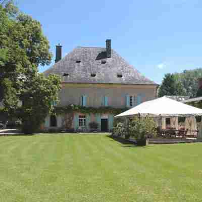 Hostellerie de la Commanderie Hotel Exterior