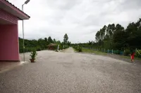 Hi Tech Resort Hotels in Kabin Buri