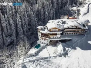 Mooser Hotel