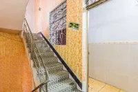 Foshan No.6 Apartment (Pingzhou Yuqi Street Shop)