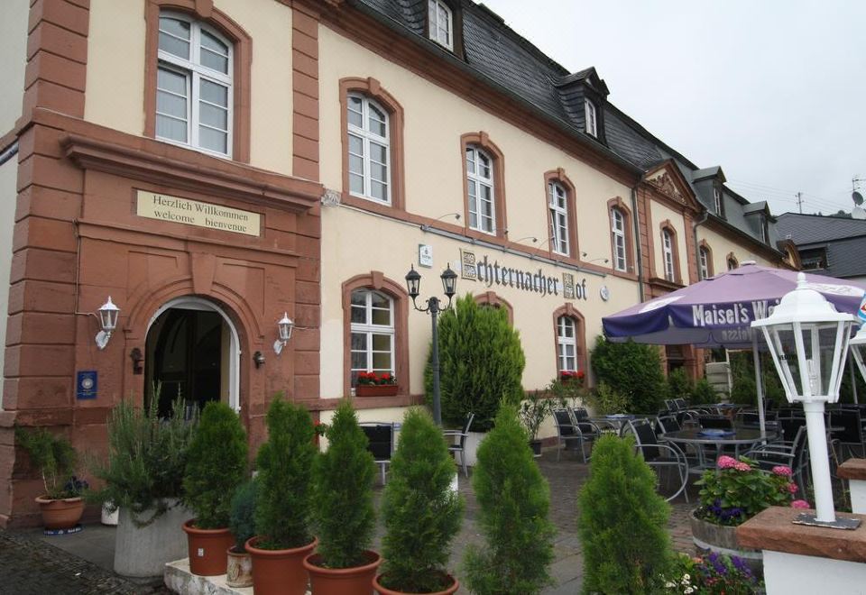 hotel overview picture