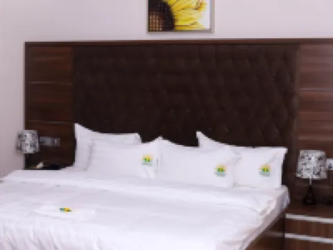 Valada Hotel and Resorts فنادق في جوس