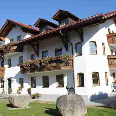 Landgasthof Schmalhofer Hotel Exterior