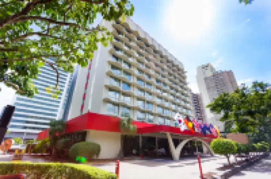 ロイヤル オン ザ パーク のホテル