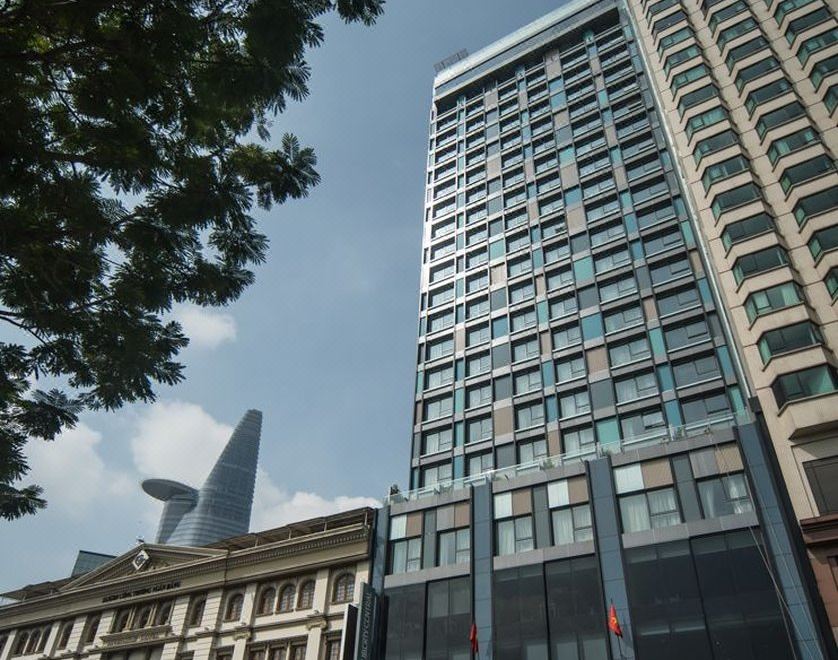 호치민 리버티 센트럴 사이공 리버사이드 호텔 야경