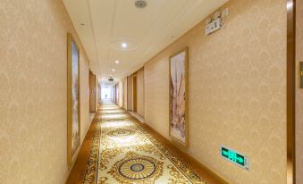 Vienna International Hotel (Nanning Jinhu Square Langxi Metro Station Branch)