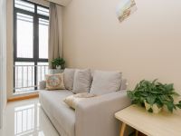 重庆美宅江景公寓 - 清奢北欧复式大床房