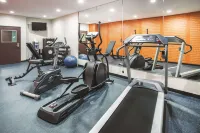 La Quinta Inn & Suites by Wyndham Evansville - Kuntosalit