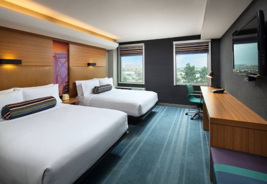 Aloft San Francisco Hotel Lobby