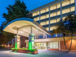 Holiday Inn Charlottesville-Monticello