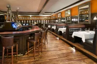 Hotel Indigo Cleveland-Beachwood Các khách sạn ở Beachwood