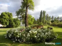 Whipstock Guest Farm - parkir
