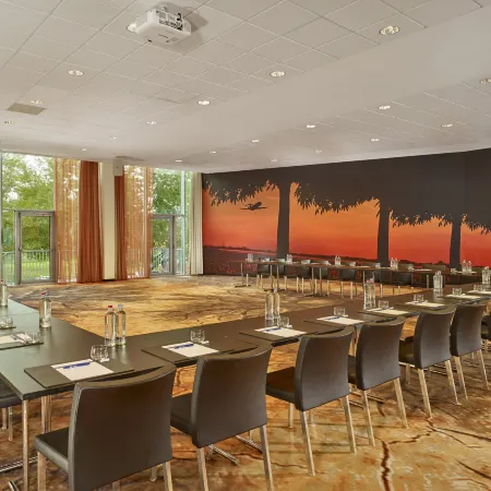 Park Plaza Amsterdam Airport Отели рядом с достопримечательностью «Осдорп»