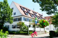 Am Zehntstadl Hotel & Sauna Hotels in Ульм