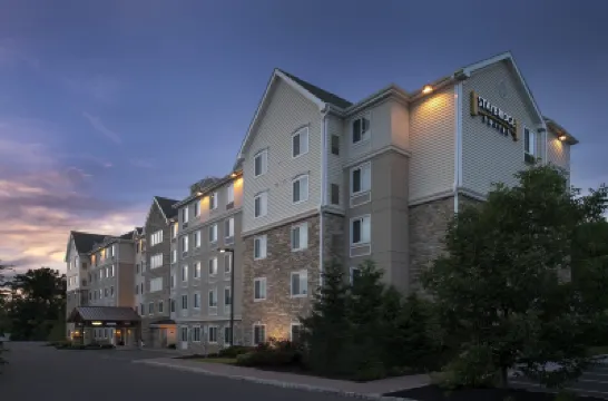 Staybridge Suites NORTH BRUNSWICK by IHG Hotel di 