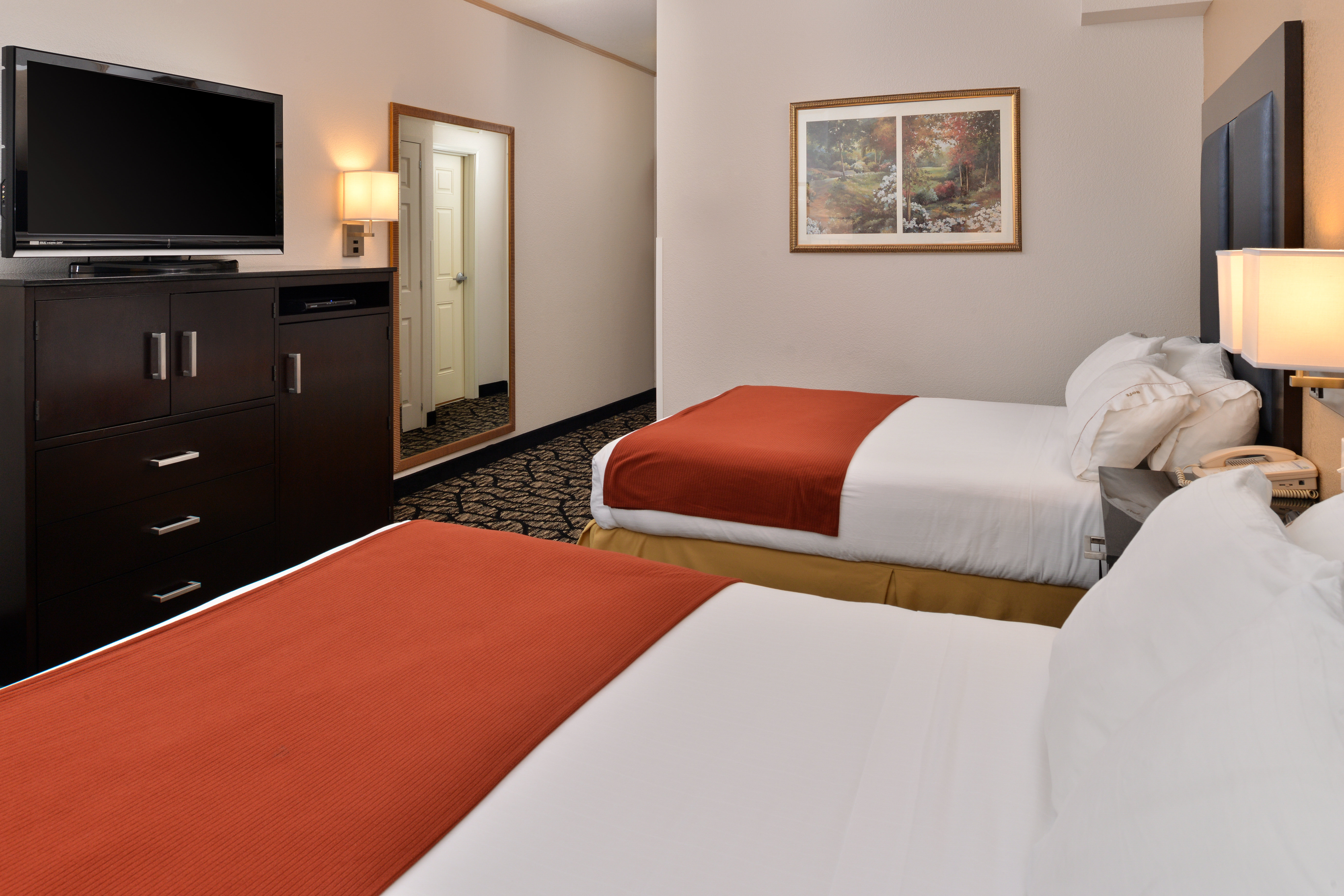 Holiday Inn Express Hotel & Suites Tacoma South - Lakewood, an Ihg Hotel