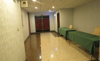 The Koos Hotel