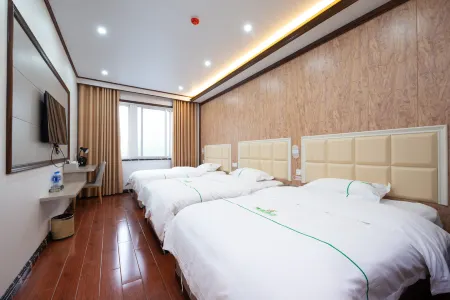 Elan Hotel (Ma'anshan East Station Angong University Store) Отели рядом с достопримечательностью «Спортивный зал Ма Яшань»