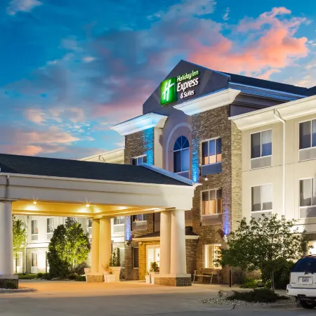 Holiday Inn Express & Suites BELLEVUE (OMAHA AREA) by IHG