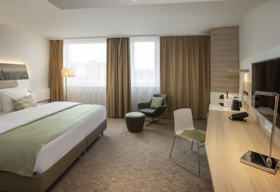 Holiday Inn Frankfurt Airport 썸네일