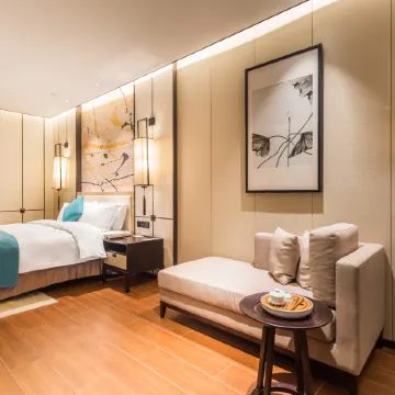KLLN DONGFANG HOTEL