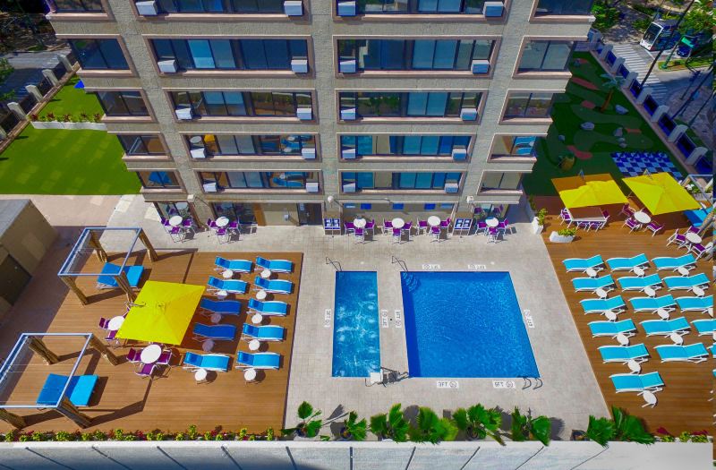 Holiday Inn Express Waikiki by IHG photo 2