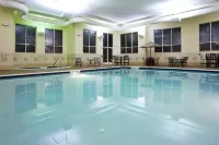 Holiday Inn & Suites Beckley Отели в г. Бекли