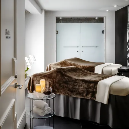 The St. Regis Toronto