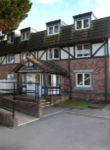 Travelodge Bournemouth Cooper Dean โรงแรมใน