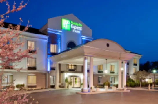 Holiday Inn Express & Suites EASTON by IHG Hotels in Bethlehem Township