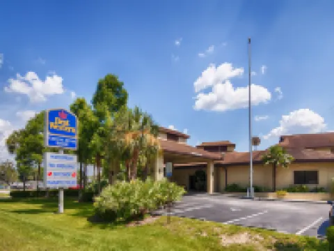 PaddleTail Waterfront Lodge, Trademark Collection by Wyndham Hotels in Citrus County