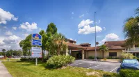 PaddleTail Waterfront Lodge, Trademark Collection by Wyndham Hotel di Crystal River