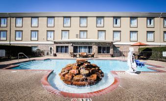 Holiday Inn Express & Suites Nacogdoches