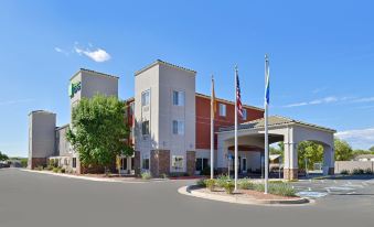 Holiday Inn Express Albuquerque N - Bernalillo