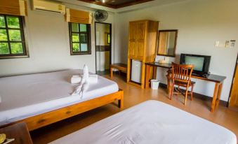 BaanRimNam Resort Trat