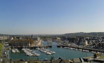 Premiere Classe Deauville - Touques