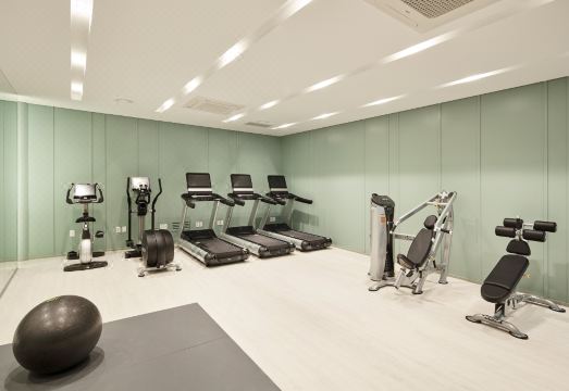 라마다 앙코르 바이 윈덤 김포 한강 호텔 전경