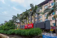 Luodian Jinquan Hotel Hotels in Luodian