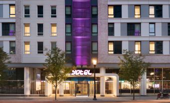 Yotel Boston