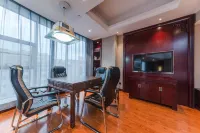 Lvdongshan International Hotel Hotels in Baojing County