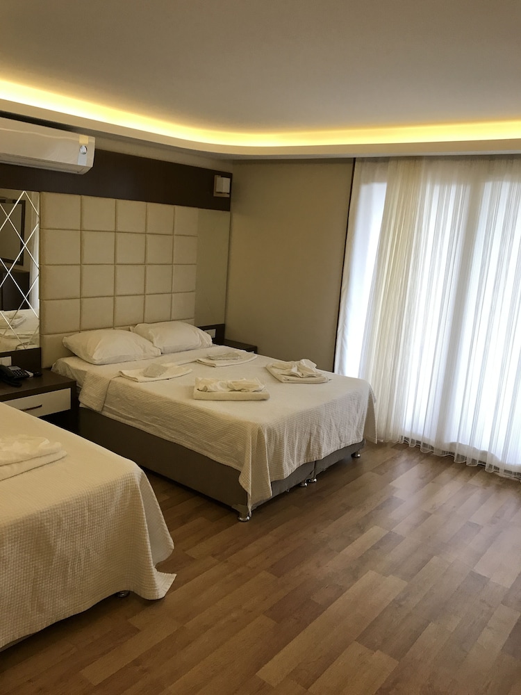 Yuvarlakcay Cinar Butik Otel