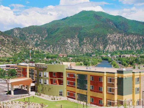 Courtyard Glenwood Springs