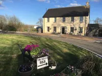 The Rocks B&B Hotels near Greystone Library